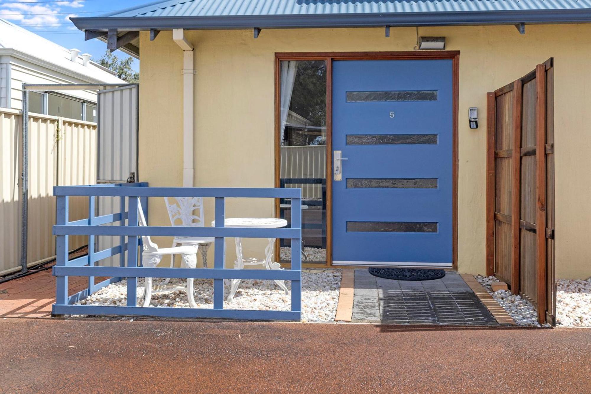 Observatory Guesthouse - Adults Only Busselton Exteriör bild